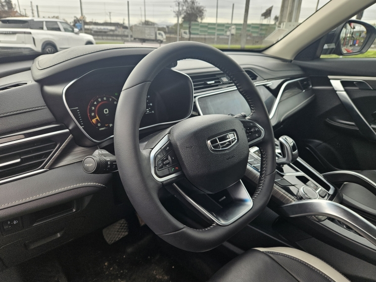 Geely Azkarra Turbo Comfort Atv 1.5 2023 Usado  Usado en Kovacs Usados