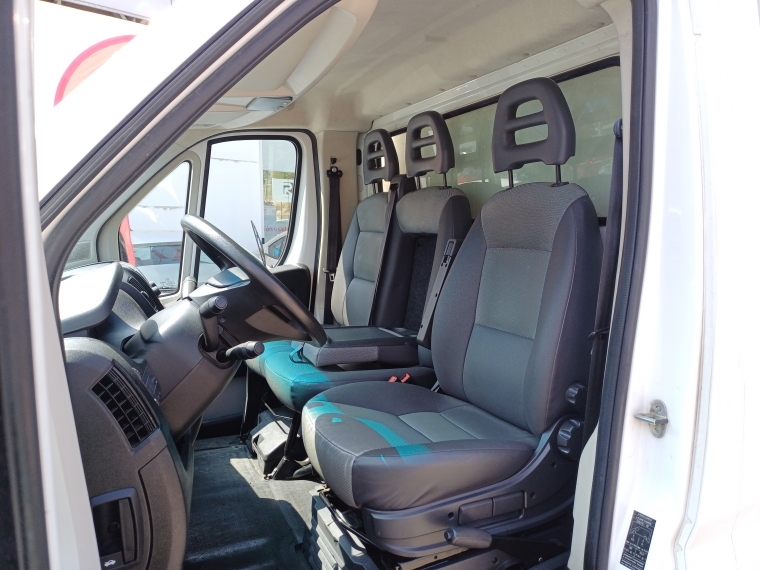 Peugeot Boxer Boxer Bluehdi 2.0 2020 Usado en Rosselot Usados