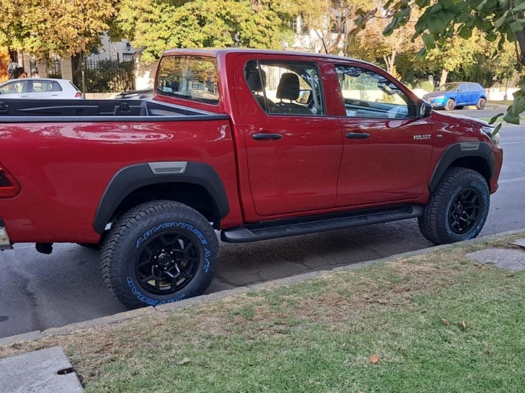 Toyota Hilux Dx 4x4 2.4 2021  Usado en Autos