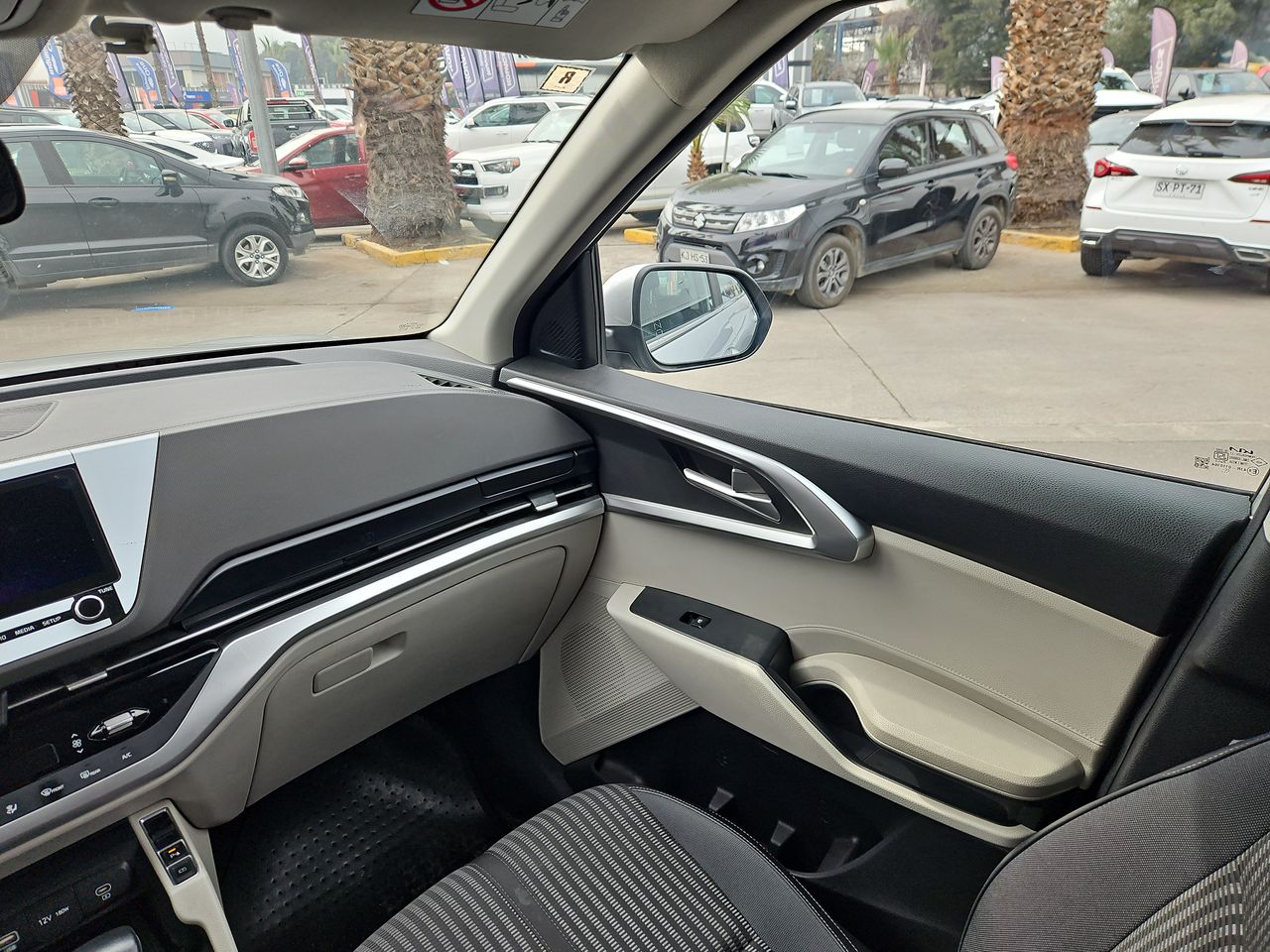 Kia Carens Carens Ex 1.4 Aut 2024 Usado en Usados de Primera - Sergio Escobar