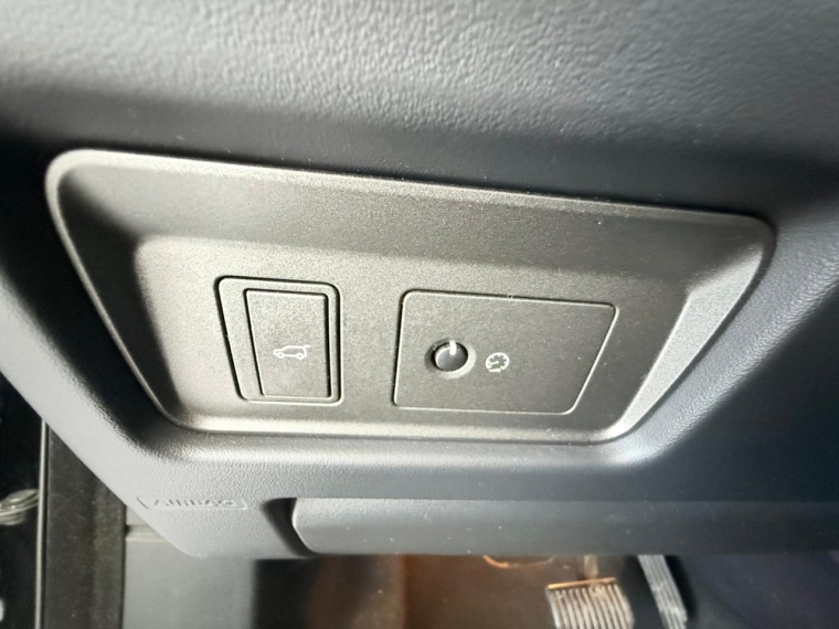 Land rover Evoque Range Rover Sl4 Plus 2.0 Turbo 4wd 2017 Usado en Automotriz Olea Flaño