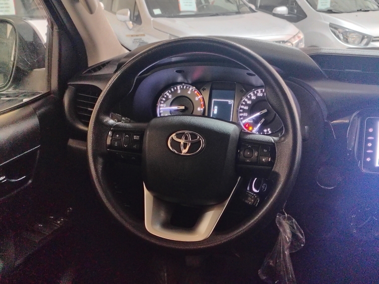 Toyota Hilux Hilux D/cab Turbo 4x2 2.5 2023 Usado en Rosselot Usados