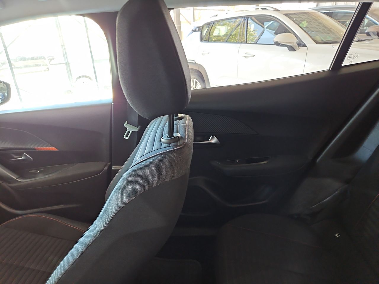 Peugeot 2008 2008 Active 1.2 2021 Usado en Usados de Primera - Sergio Escobar