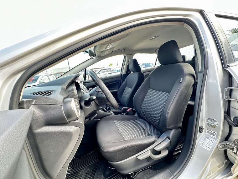 Nissan Versa 1.6 Mt 2021 Usado  Usado en Kovacs Usados