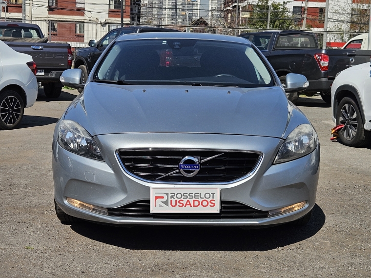 Volvo V40 V40 T4 Comfort Mt 2016 Usado en Rosselot Usados