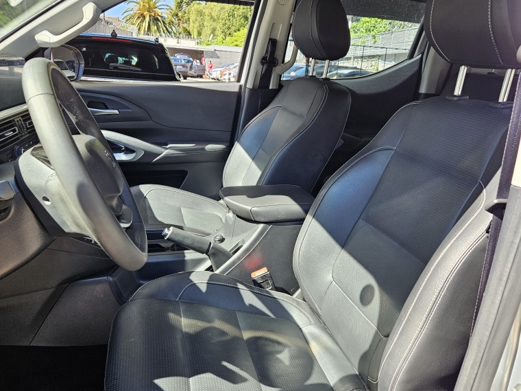 Peugeot Landtrek Landtrek Bluehdi 4x4 2.2 Aut 2024 Usado en Rosselot Usados