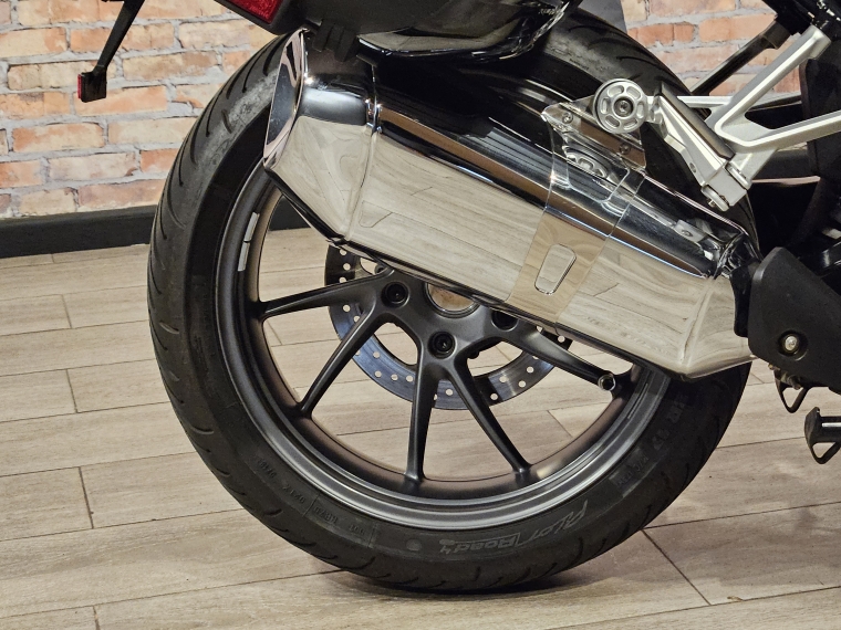 Bmw R 1250 r . 2020 Usado en BMW Premium Selection Bmw R 1250 r . 2020 Usado en BMW Premium Selection