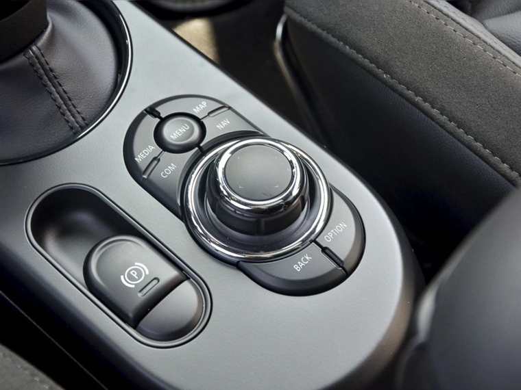 Mini Cooper Se Hb Aut 135 Kw 2024 Usado  Usado en BMW Premium Selection