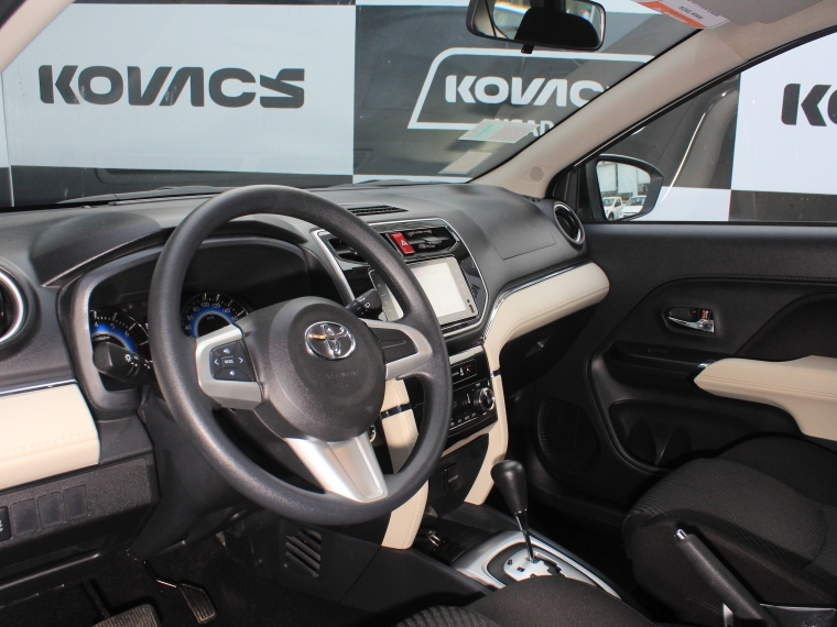 Toyota Rush 1.5  Xli  At 2023 Usado  Usado en Kovacs Usados