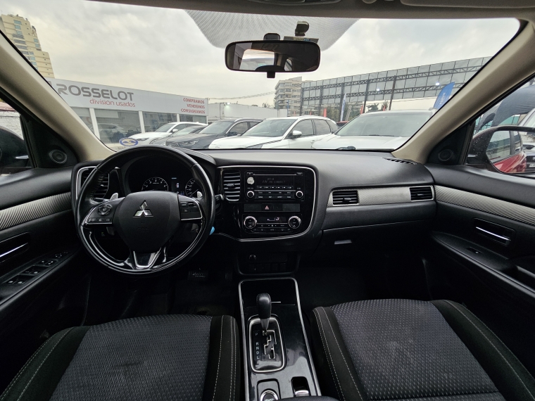 Mitsubishi Outlander Outlander 4x4 Glx 2.4 Ac 2018 Usado en Rosselot Usados