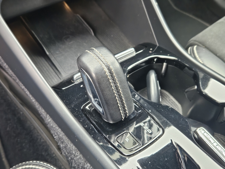 Volvo Xc40 Xc40 T4 Fwd 2.0 Aut 2020 Usado en Rosselot Usados