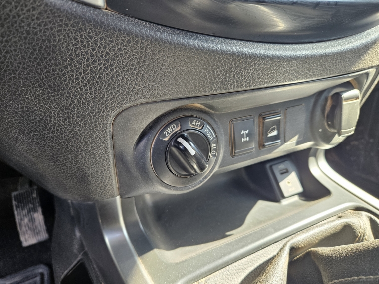 Nissan Navara D Cab Mt 4x4 2.3 2022 Usado Usado en Autoselect Usados Nissan Navara D Cab Mt 4x4 2.3 2022 Usado Usado en Autoselect Usados