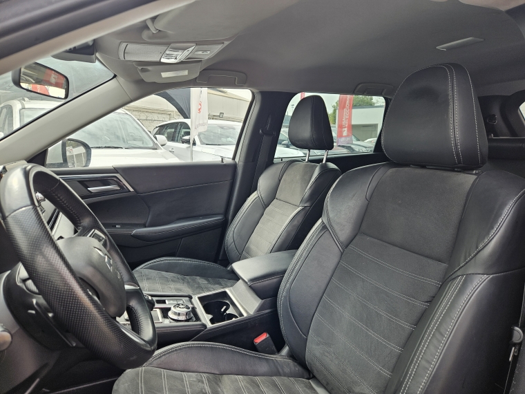 Mitsubishi Outlander Outlander Glx 2.5 Aut 2023 Usado en Rosselot Usados