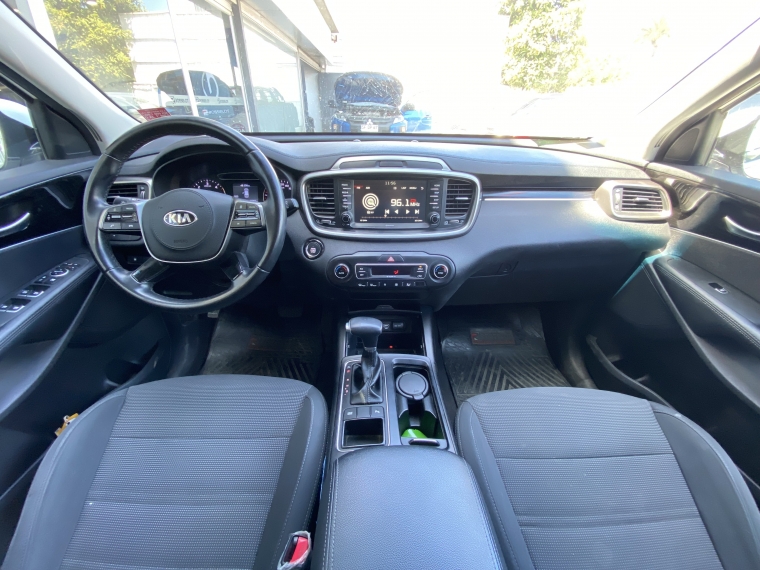 Kia Sorento New Sorento C Ex 2.2l Dsl 8at 2wd 4x2 - 1967 2021 Usado en Rosselot Usados
