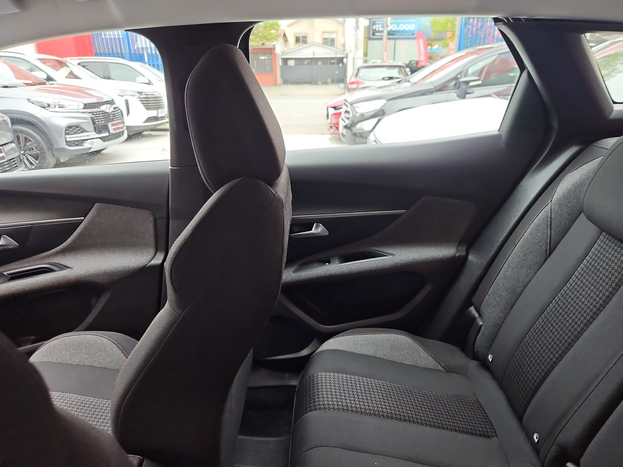 Peugeot 208 3008 Puretech 1.2l 2022 Usado en Usados de Primera - Sergio Escobar