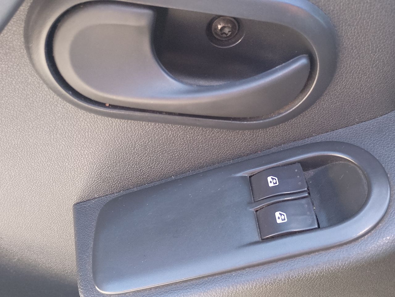 Renault Duster Duster Expression 1.6 2015 Usado Usado en Webautos.cl Renault Duster Duster Expression 1.6 2015 Usado Usado en Webautos.cl