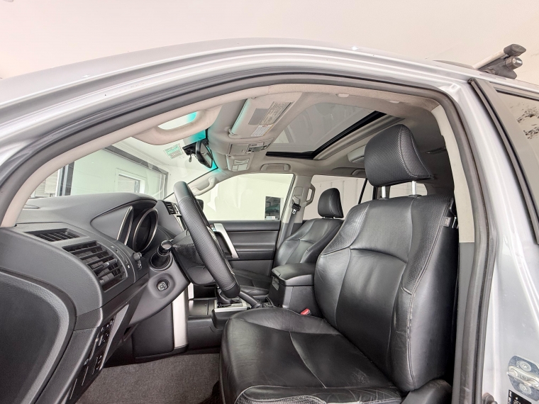 Toyota Land cruiser Prado Vx 2011 Usado en Automotriz Olea Flaño