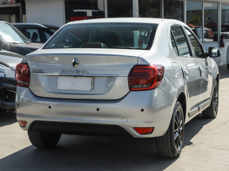 Renault Symbol 1.6 2018  Usado en Guillermo Morales Usados