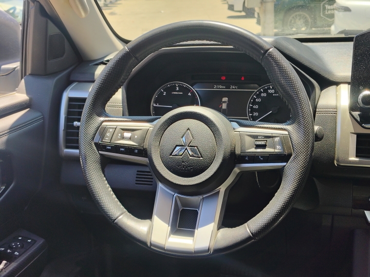 Mitsubishi L200 New L200 D/c Dakar Xr Aut 2.4 4x4 2025 Usado en Rosselot Usados