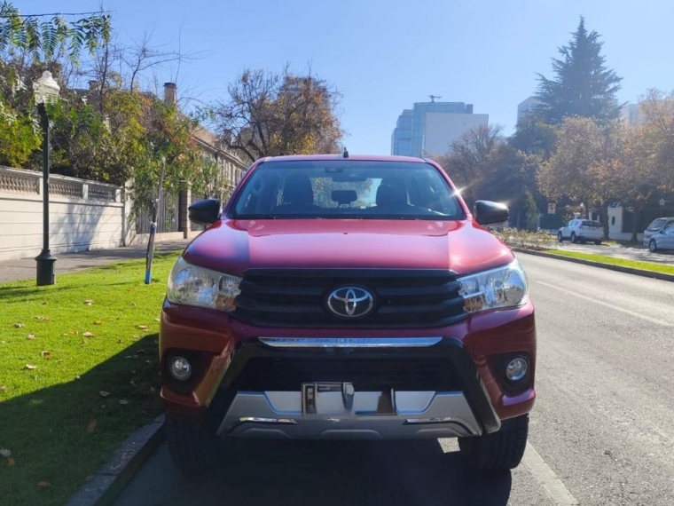 TOYOTA HILUX DX 4X2 2.4 - imagen 2