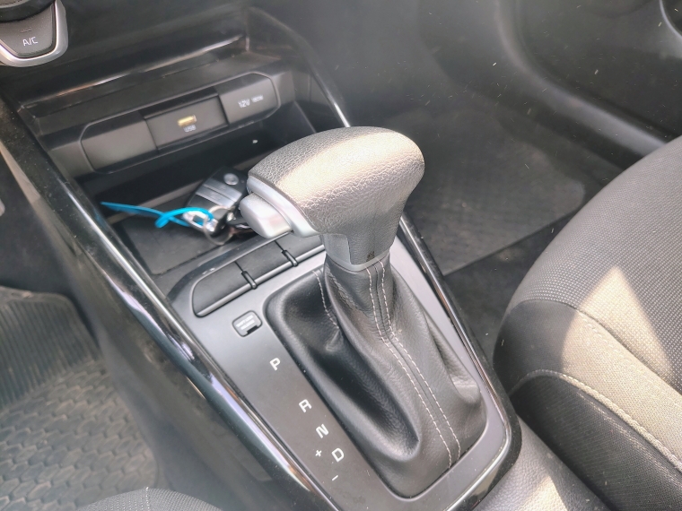Kia Rio 4 Rio 4 6at 1.4 Aut 2022 Usado en Rosselot Usados
