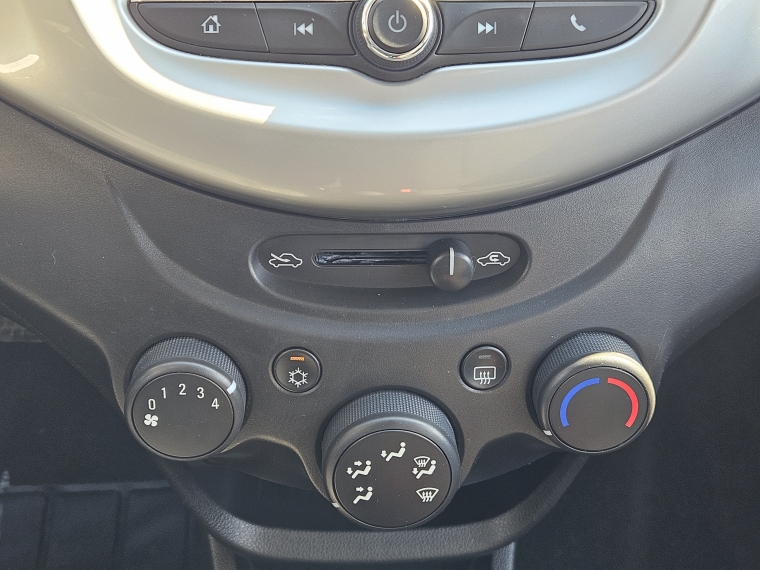 Chevrolet Spark 1.2 Gt Lt Mt De Ac Full 2021 Usado  Usado en Kovacs Usados