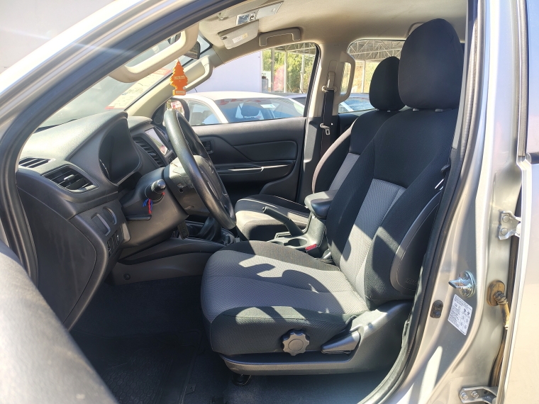 Mitsubishi L200 L200 Work 2.2 2024 Usado en Rosselot Usados