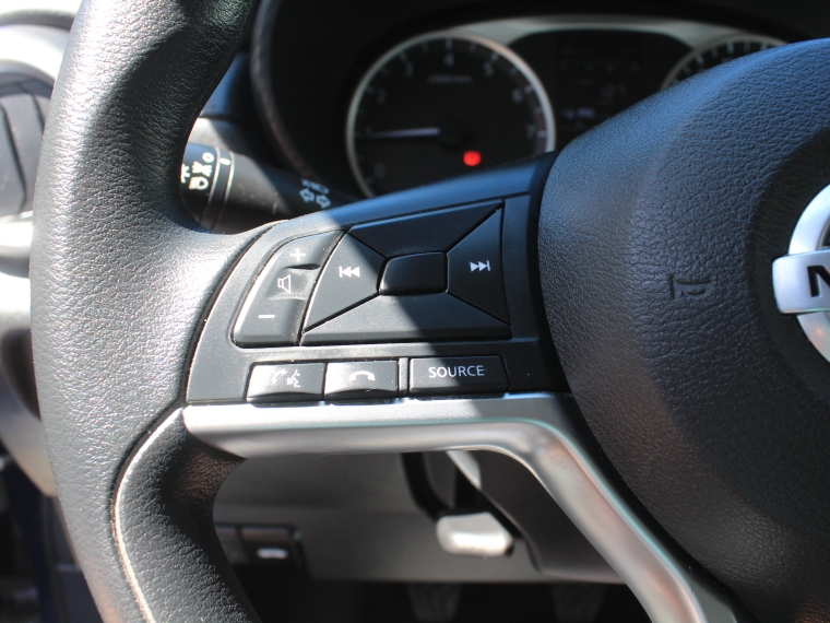 Nissan Versa 1.6 Sense  Mt 2023 Usado  Usado en Kovacs Usados