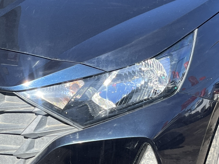 Hyundai I-20 — foto 10 de 22