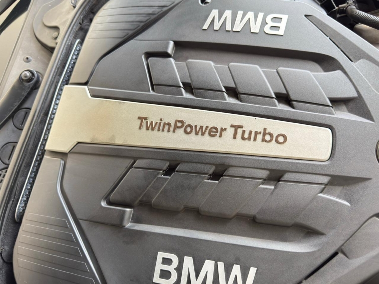 Bmw 650 Cabriolet 4.4 V8 Twin Turbo 2014 Usado en Automotriz Olea Flaño