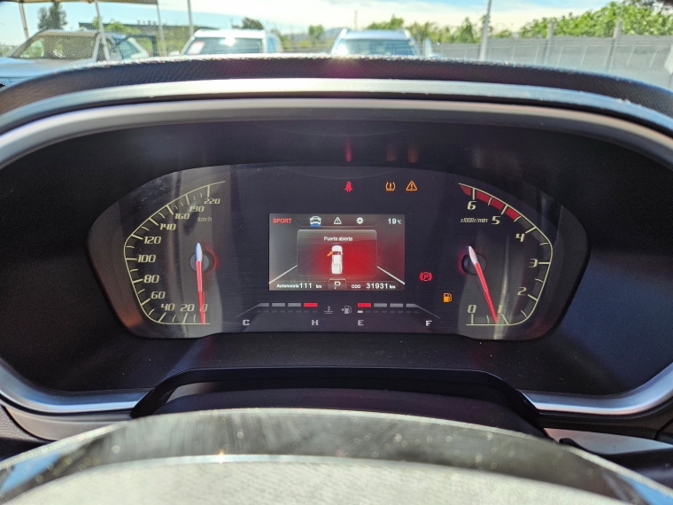 Peugeot Landtrek — foto 16 de 19