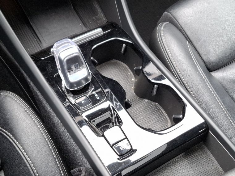 Volvo Xc40 T5 Hybrid R Design 1.5 Aut 2023 Usado Usado en BMW Premium Selection Volvo Xc40 T5 Hybrid R Design 1.5 Aut 2023 Usado Usado en BMW Premium Selection
