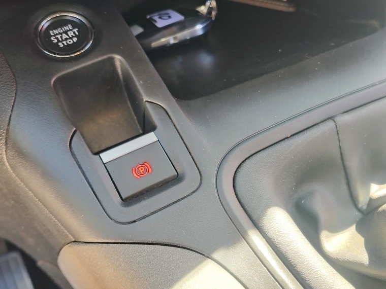 Peugeot Rifter Rifter Mca Allure Diesel 100hp Mt 2025 Usado en Rosselot Usados