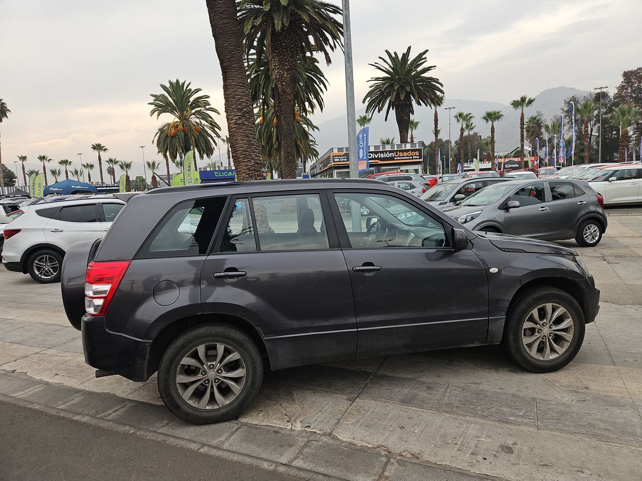 Suzuki Grand nomade Gran Nomade Glx Sport 2.4 2016 Usado en Usados de Primera - Sergio Escobar
