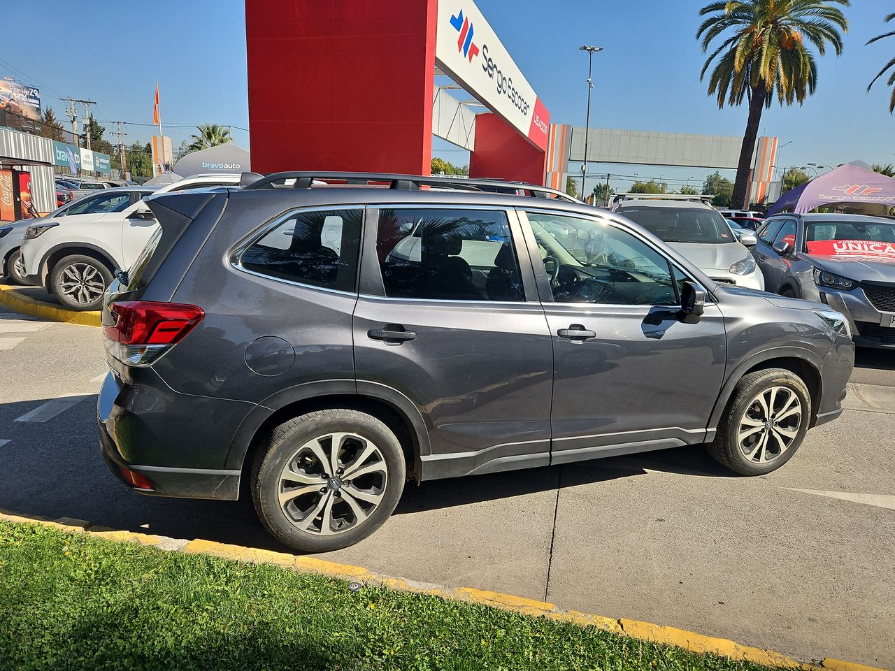 Subaru Forester Forester Cvt 4x4 2.5 Aut 2023 Usado en Usados de Primera - Sergio Escobar
