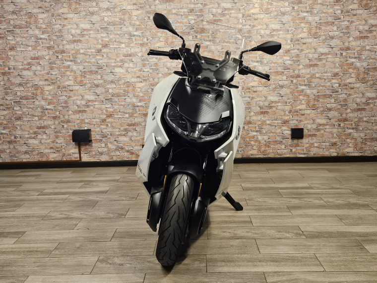 Bmw Ce 04 . 2024 Usado en BMW Premium Selection
