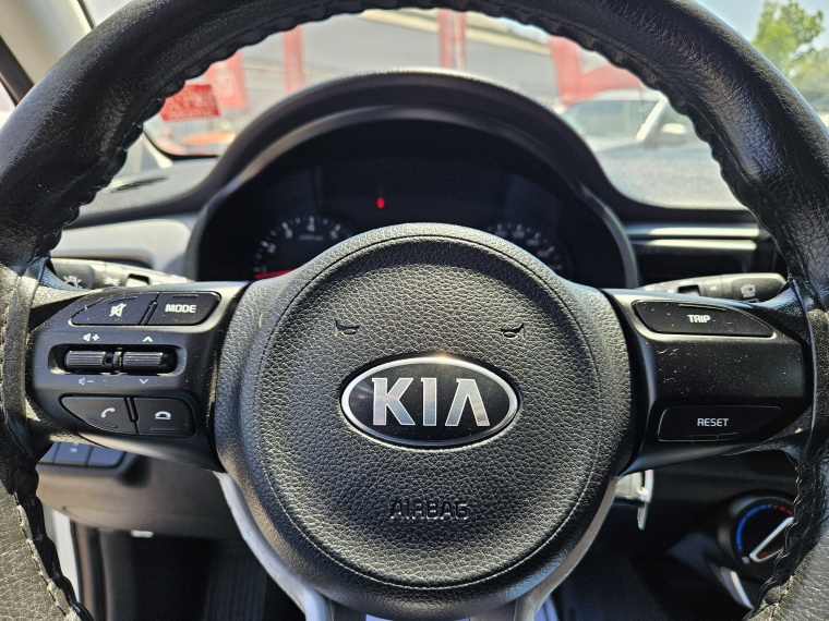 Kia Rio 5 Rio 5 Lx 1.4l 6mt Ac Ci - 2126 2021 Usado en Rosselot Usados