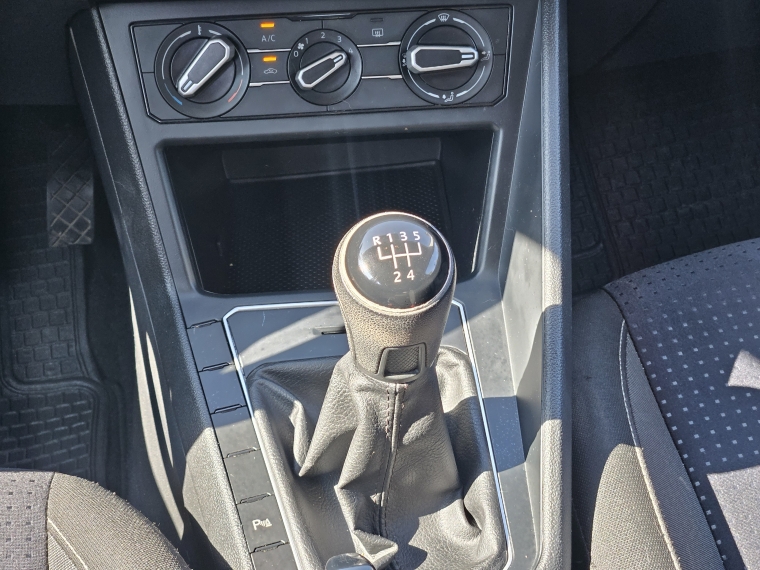 Volkswagen Virtus Comfortline 1.6 Mt 2023 Usado  Usado en Kovacs Usados