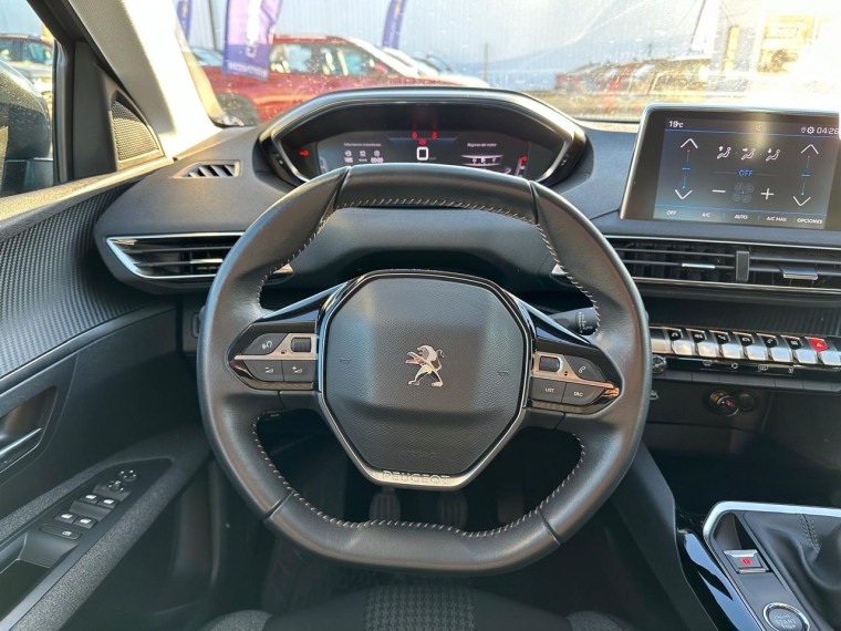 Peugeot 3008 3008 Puretech 1.2l 2023 Usado  Usado en Kovacs Usados