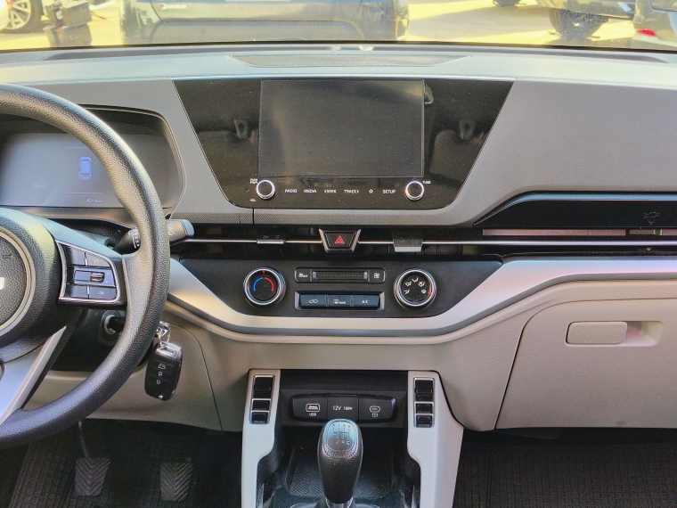 Kia Carens Carens Lx 1.5 2023 Usado en Rosselot Usados