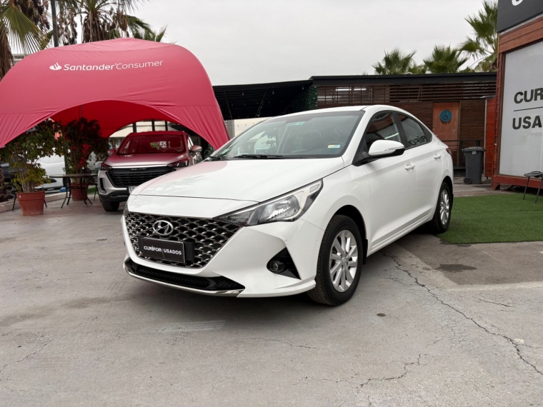 Hyundai Accent 1.4 Hci Value Mt 2023  Usado en Curifor Usados - Promociones