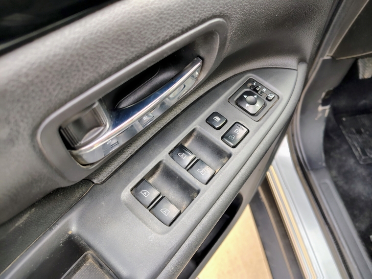 Mitsubishi Outlander Outlander 2.0 2021 Usado en Rosselot Usados