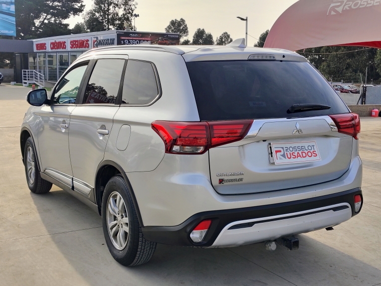 Mitsubishi Outlander Outlander 2.0 2021 Usado en Rosselot Usados