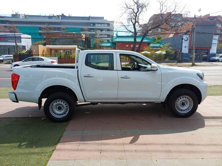 Nissan Navara 2.3d Se Diesel 4x4 Dob.cab. Mt 4p 2024 Usado  Usado en Webautos.cl
