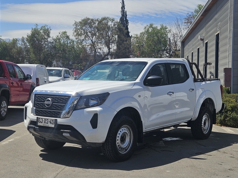 BMW Seminuevos NISSAN NAVARA 2.3 AC MT6 4X4 2022 NISSAN NAVARA 2.3 AC MT6 4X4 2022