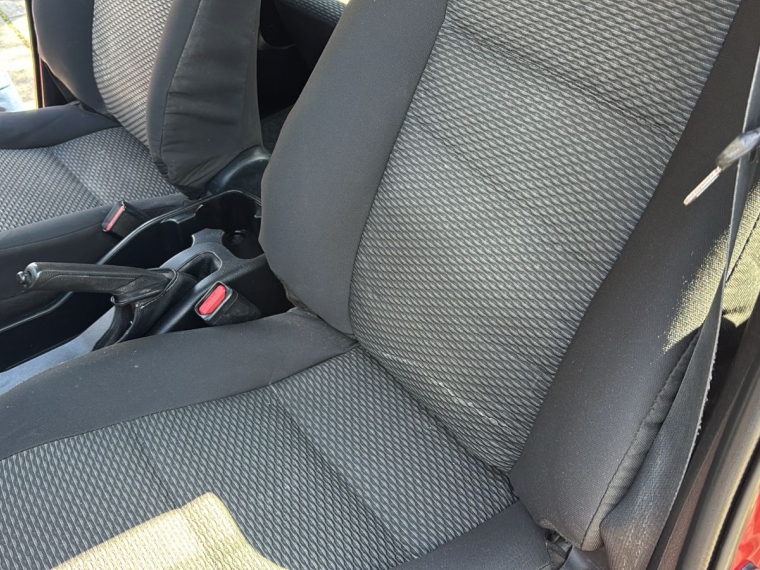 Toyota Hilux Dcab Dx 4X2 2.4Cc — foto 9 de 12