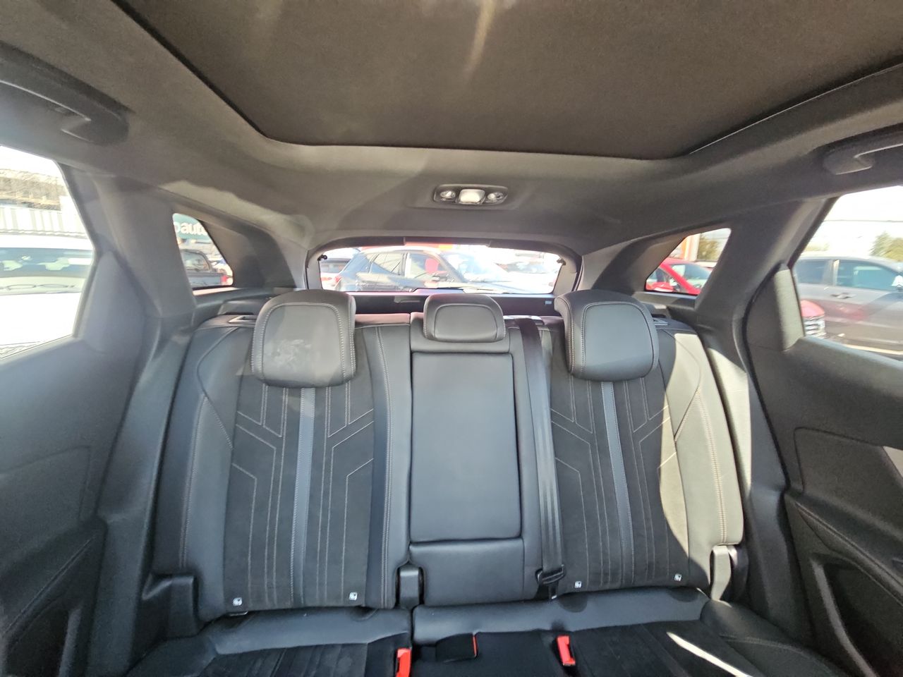 Peugeot 3008 3008 Blue Hdi 130 Eat8 1.5 Aut. 2024 Usado en Usados de Primera - Sergio Escobar