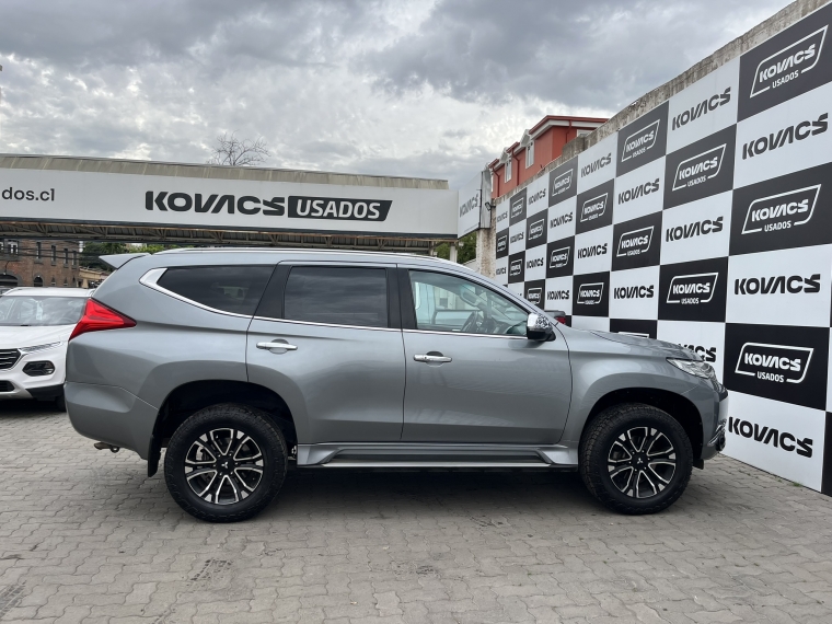 Mitsubishi Montero sport 3.0 At  4x2 2020 Usado  Usado en Kovacs Usados