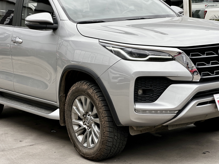 Toyota Fortuner Fortuner 4x4 5p 2.8 Aut 2022 Usado en Rosselot Usados