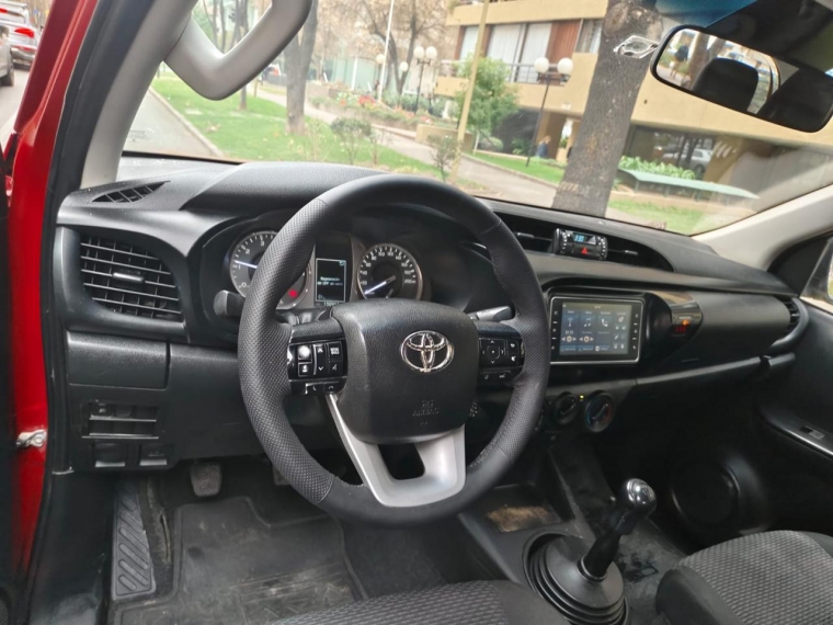 TOYOTA HILUX DX 4X2 2.4 - imagen 11